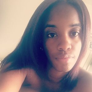 Meet your Posher, Tanisha